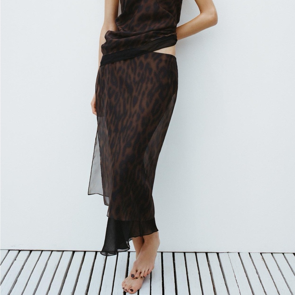 BRAND NEW NWT Zara Animal Leopard Print MIDI Skirt (SOLD OUT ONLINE)